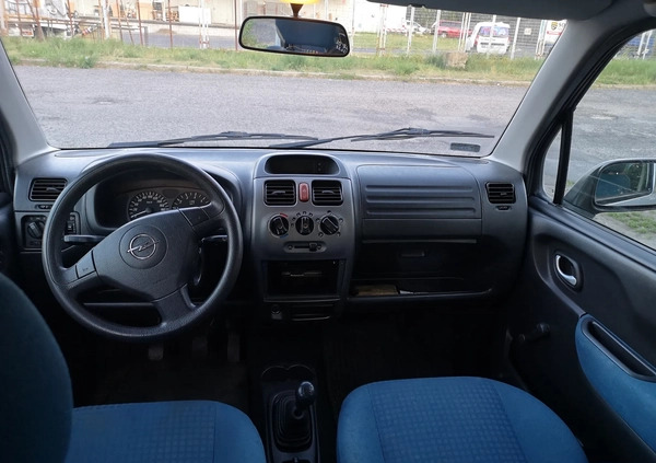 Opel Agila cena 2990 przebieg: 196000, rok produkcji 2004 z Góra małe 67
